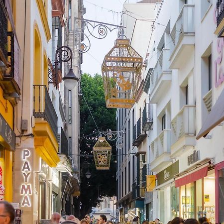 Anfitrion Sevilla 4 Екстер'єр фото
